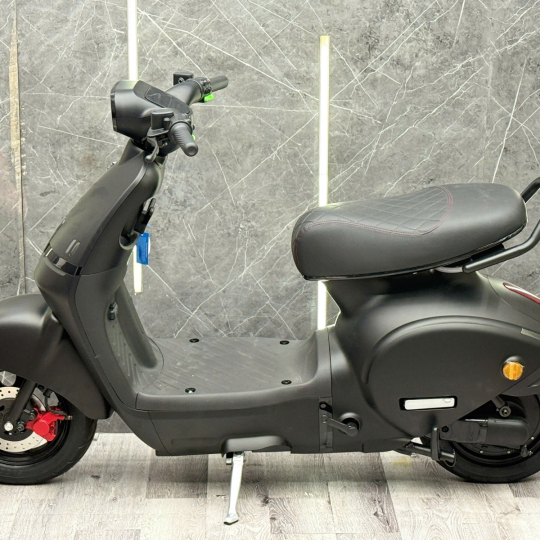 Xe đạp điện nhập khẩu Q-Moto A11 Màu Đen Nhám - New 💯