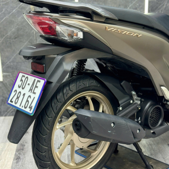 Honda Vision 2025 Vàng Cát BSTP Chính Chủ 28164