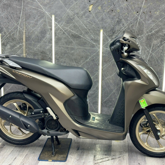Honda Vision 2025 Vàng Cát BSTP Chính Chủ 28164