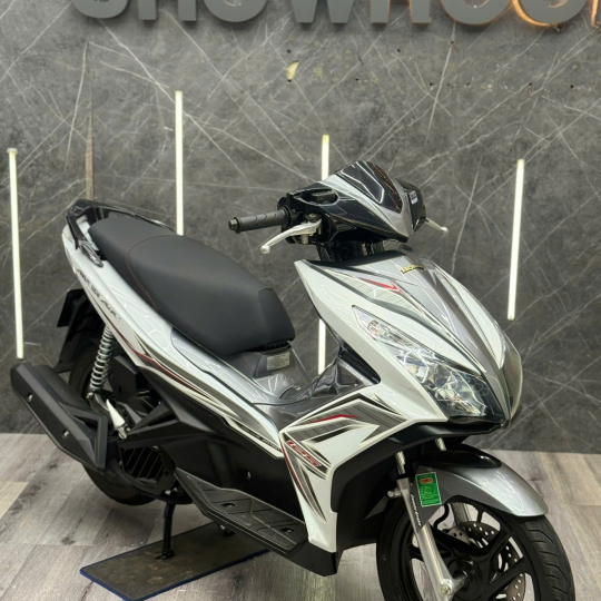 Honda Airblade 2013 Fi Zin Dọn New HSCT Bao Ra Tên 