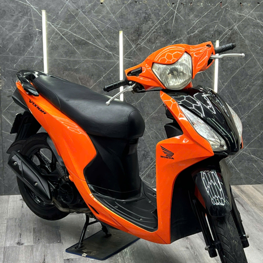Honda Vision 110 2015 Zin BSTP 64348 BTC 