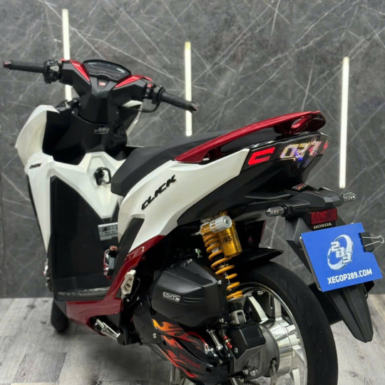Honda Vario Cấu Hình Khủng 65+2 Pô Câm Full Kiểng Real BSTP Chính Chủ