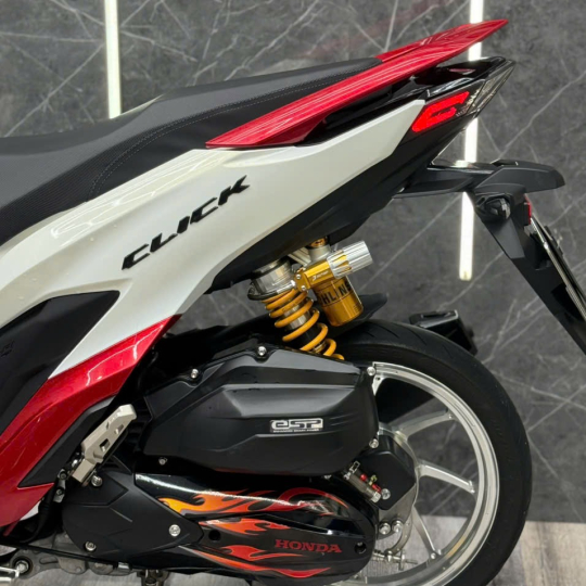 Honda Vario Cấu Hình Khủng 65+2 Pô Câm Full Kiểng Real BSTP Chính Chủ